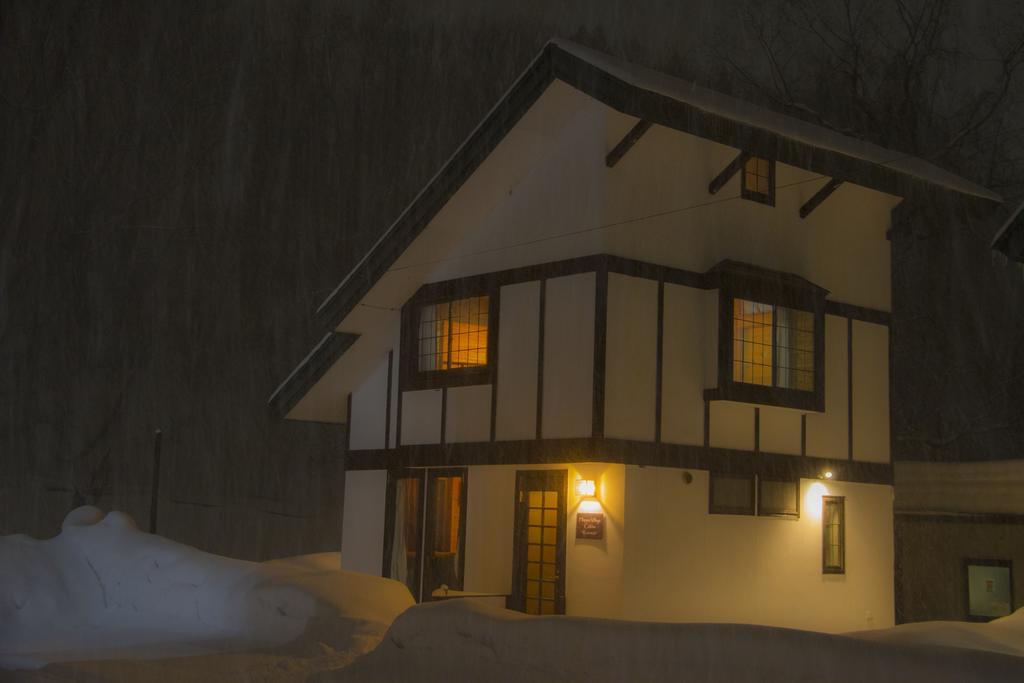 Zen Chalets Hakuba Esterno foto